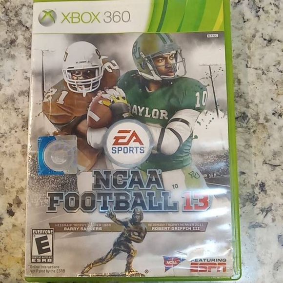 Xbox 360 NCAA‎ football 13 by EA Sports